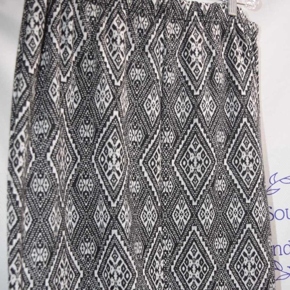 Nina Leonard Knit Fringed Skirt, Black/White, Size 1X